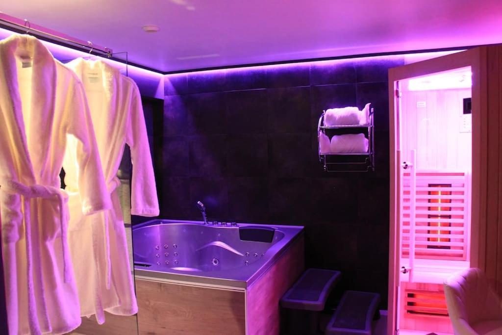 L'Ecrin Duplex Balneo & Sauna Troyes Kültér fotó